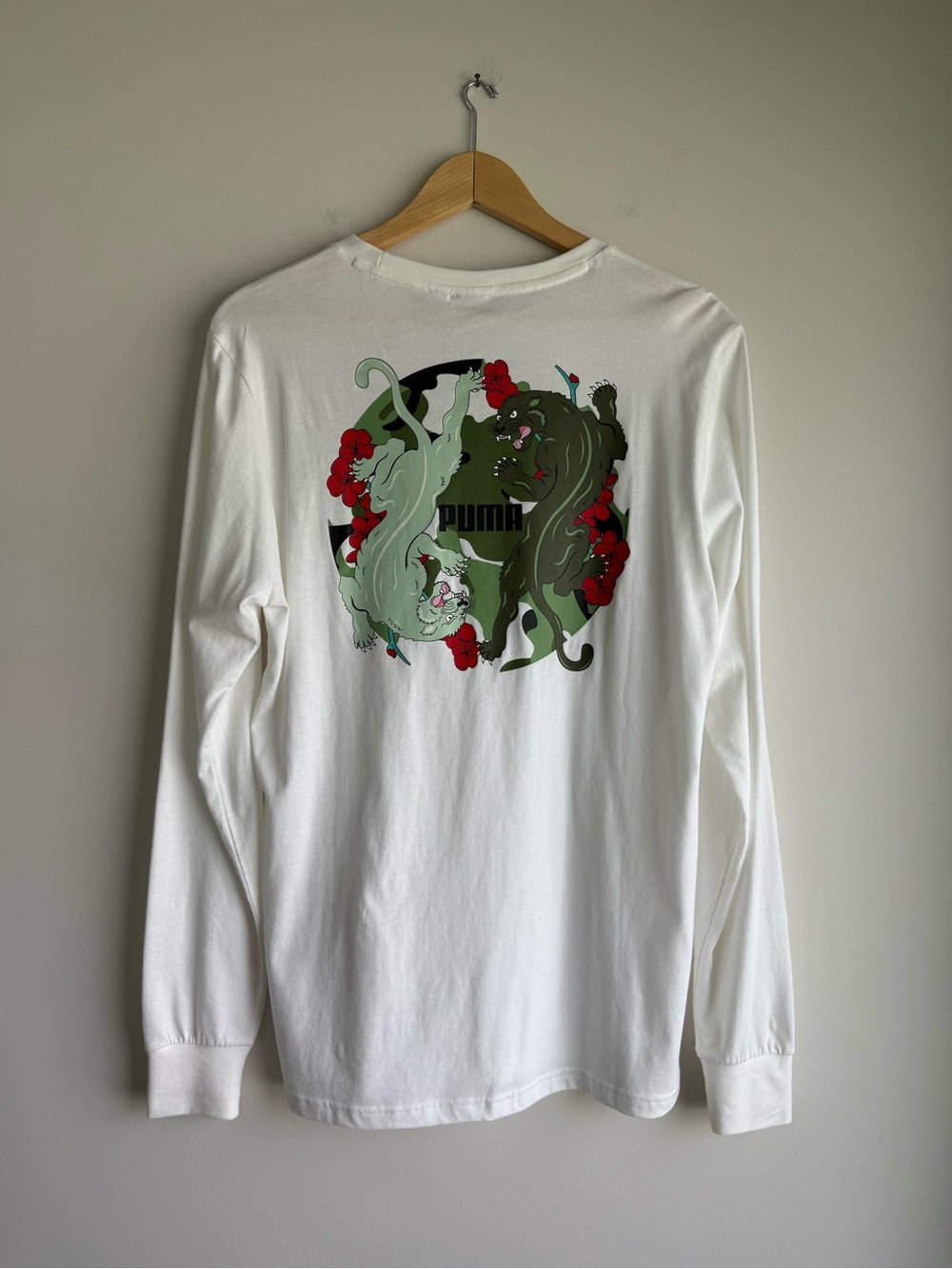 NWT Puma White Long Sleeve Graphic Tee Medium